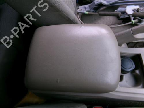 Used Armrest / Center console Armrest / Center console SSANGYONG KORANDO (C300) E-Motion (190 hp) 26283437 26283437