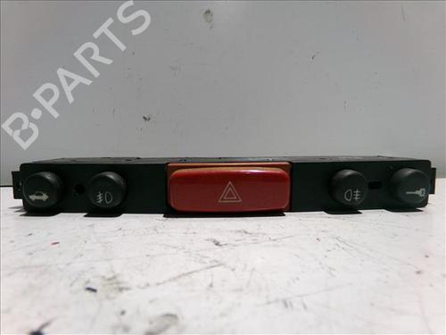 Used Warning switch Warning switch ALFA ROMEO 147 (937_) 1.9 JTD (937.AXD1A, 937.BXD1A, 937.AXV1A, 937.BXB1A,... (115 hp) 24566241 24566241