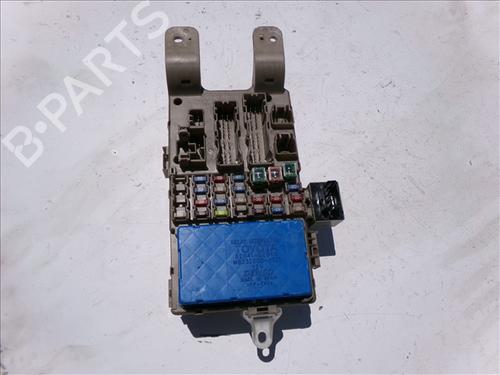 fuse-box-toyota-corolla-_e12_-2001-2002-2003-2004-2005-2006-2007-2008-26283803 main image