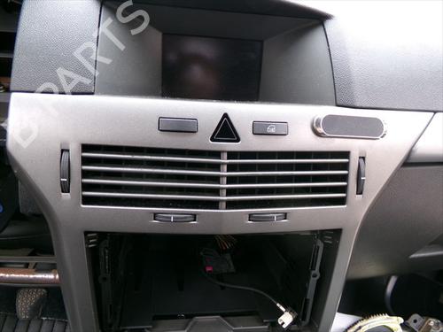 Luchtrooster Luchtrooster OPEL ASTRA H (A04) 1.6 (L48) (105 hp) 33904759 33904759