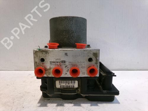abs-pump-kia-ceed-hatchback-ed-2006-2007-2008-2009-2010-2011-2012-26204672 main image