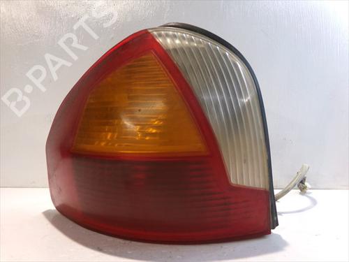 left-taillight-hyundai-santa-fe-i-sm-2000-2001-2002-2003-2004-2005-2006-39092911 main image