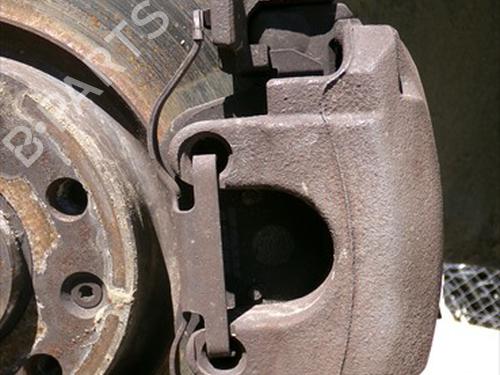 Used Right front brake caliper Right front brake caliper CITROËN C5 AIRCROSS (A_) 1.2 PureTech 130 (ARHNSJ) (131 hp) 33538760 33538760