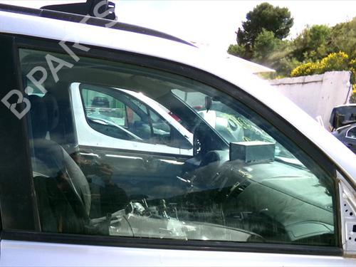 Used Front right door window Front right door window 35750859 35750859