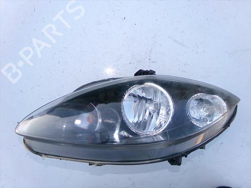 Used Left headlight Left headlight SEAT LEON (1P1) 2.0 TDI (140 hp) 40443380 40443380
