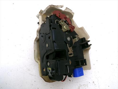 front-left-lock-vw-golf-v-1k1-2003-2004-2005-2006-2007-2008-2009-2010-34207349 main image