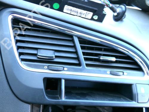 air-vent-peugeot-5008-0u_-0e_-2009-2010-2011-2012-2013-2014-2015-2016-2017-36430276 main image