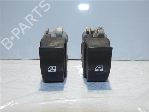 Used Right front window switch Right front window switch RENAULT MEGANE Scenic (JA0/1_) 1.9 dTi (JA0N) (98 hp) 24555699 24555699