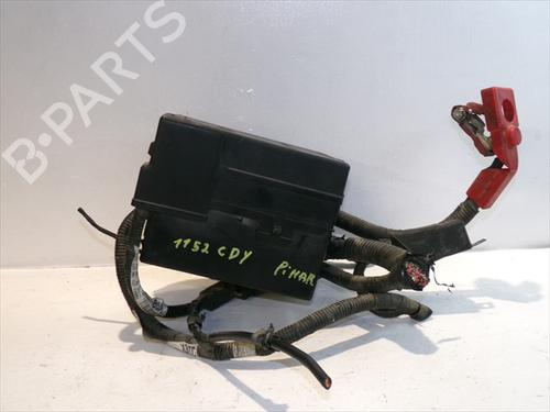 Used Fuse box Fuse box KIA SHUMA II (FB) 1.6 (101 hp) 36404853 36404853