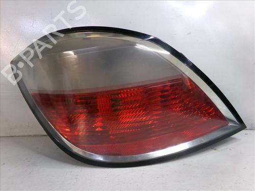 Used Left taillight Left taillight OPEL ASTRA H (A04) 1.7 CDTI (L48) (100 hp) 27444373 27444373