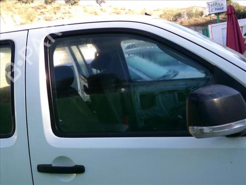 front-right-door-window-nissan-navara-np300-d40-2004-24857938 main image