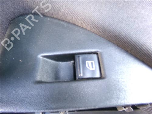 Used Right front window switch Right front window switch SEAT ALTEA XL (5P5, 5P8) 1.6 TDI (105 hp) 26672885 26672885