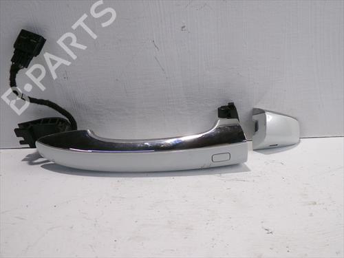 front-left-exterior-door-handle-renault-megane-iv-hatchback-b9amn_-2015-32208073 main image