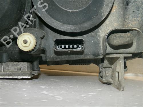 Right headlight RENAULT ESPACE IV (JK0/1_) 2.0 dCi (JK01, JK02, JK1J, JK1K, JK1H) | BP39197392C29 - Image 3