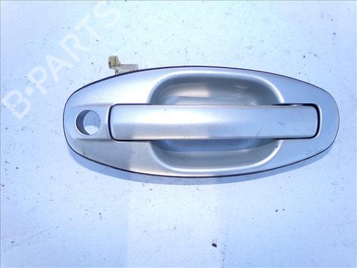 Used Front right exterior door handle Front right exterior door handle HYUNDAI SANTA FÉ I (SM) 2.0 CRDi (113 hp) 33285520 33285520