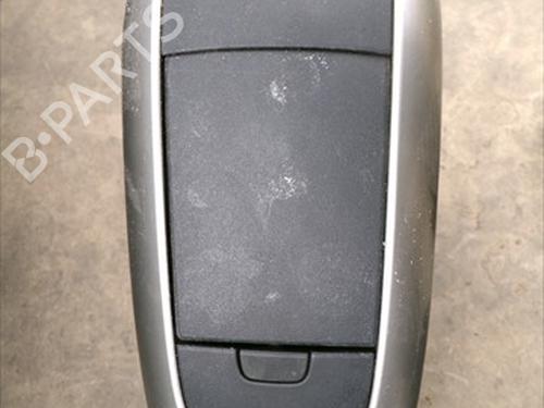 Used Armrest / Center console Armrest / Center console 37682741 37682741