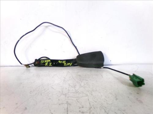 Used Seat buckle Seat buckle VOLVO S40 I (644) 1.9 DI (115 hp) 25753139 25753139