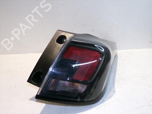 Farolim direito Farolim direito OPEL CROSSLAND X / CROSSLAND (P17, P2QO) 1.2 (75) (110 hp) 33904932 33904932