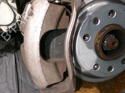 Used Left front brake caliper PEUGEOT 308 II (LB_, LP_, LW_, LH_, L3_) 1.6 BlueHDi 120 (120 hp) 31658839