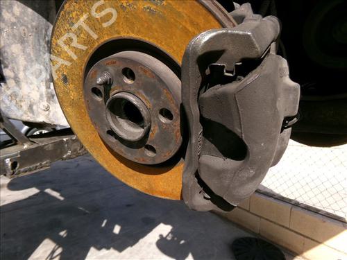 Used Right front brake caliper Right front brake caliper PEUGEOT 807 (EB_) 2.0 HDi (107 hp) 26409106 26409106