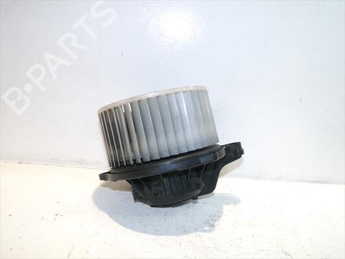 Heater blower motor KIA CARENS IV 1.7 CRDi | BP36449089M62 - Image 2