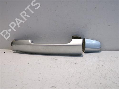 rear-left-exterior-door-handle-toyota-rav-4-ii-_a2_-2000-2001-2002-2003-2004-2005-33423883 main image