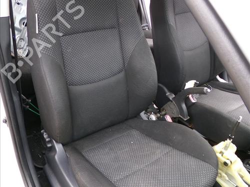 Used Right front seat Right front seat HYUNDAI i30 (FD) 1.4 (109 hp) 26611540 26611540