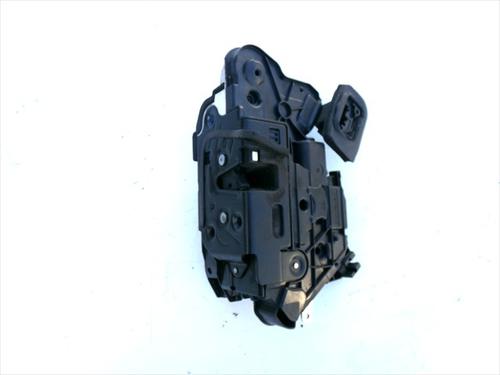 front-left-lock-seat-toledo-iv-kg3-2012-2013-2014-2015-2016-2017-2018-2019-36449112 main image