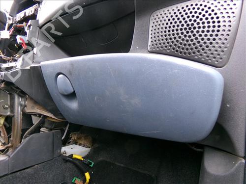 Used Glove box Glove box FIAT DOBLO Box Body/MPV (223_) 1.3 JTD 16V (70 hp) 25835663 25835663