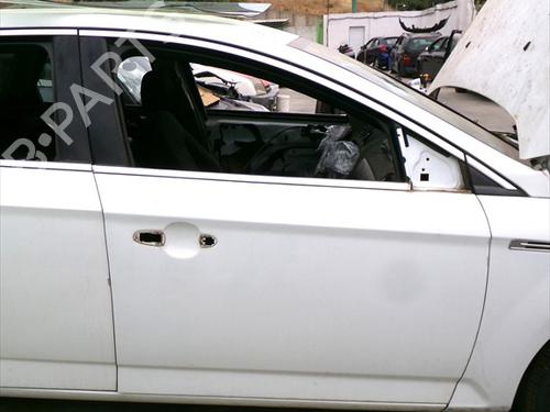 Used Right front door Right front door 38190421 38190421