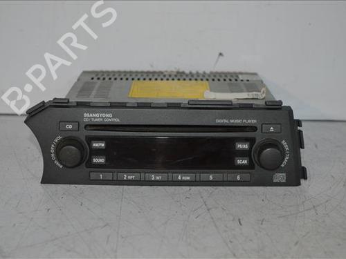 Used Radio Radio SSANGYONG KORANDO (C300) E-Motion (190 hp) 24560349 24560349