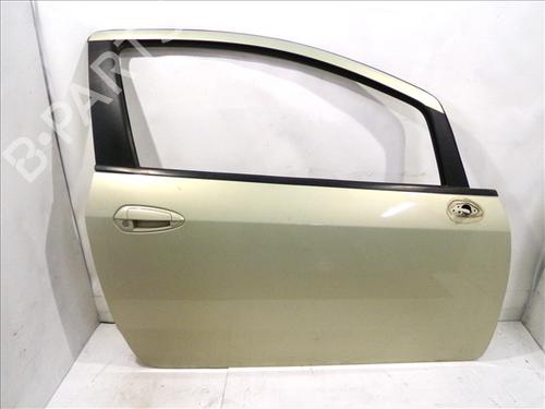 Used Right front door Right front door FIAT GRANDE PUNTO (199_) 1.3 D Multijet (75 hp) 33423669 33423669