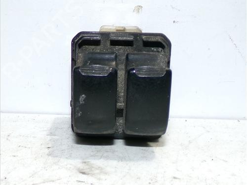 Used Left front window switch Left front window switch DAEWOO KALOS (KLAS) 1.2 (72 hp) 33423767 33423767