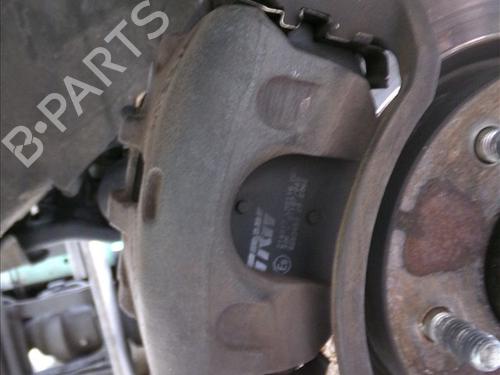 Used Right front brake caliper Right front brake caliper KIA CEE'D Hatchback (ED) 2.0 CRDi 140 (140 hp) 26204748 26204748