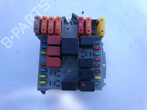 Used Fuse box Fuse box ALFA ROMEO 159 (939_) 1.9 JTDM 16V (939AXC1B, 939AXC12) (150 hp) 36070622 36070622