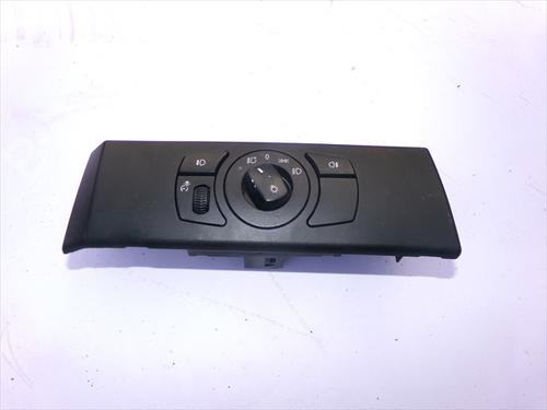 Used Headlight switch Headlight switch 36833363 36833363