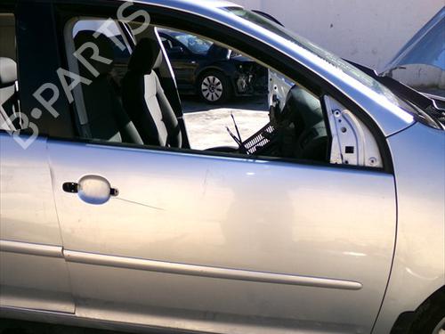 Used Right front door VW GOLF PLUS V (5M1, 521) 1.2 TSI (105 hp) 31798828