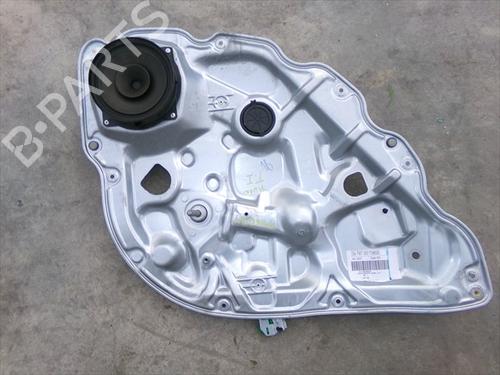 Used Rear left window mechanism Rear left window mechanism LANCIA MUSA (350_) 1.4 (350.AXA11, 350.AXA1A) (95 hp) 32111126 32111126