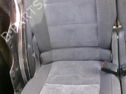 Used Rear seat Rear seat VW TOURAN (1T3) 1.6 TDI (105 hp) 28070107 28070107