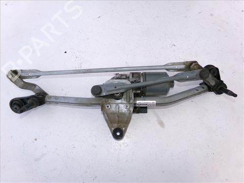 Used Front wiper motor Front wiper motor AUDI A3 (8V1, 8VK) 2.0 TDI (150 hp) 28035025 28035025