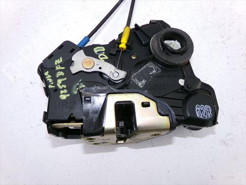 Used Front right lock Front right lock TOYOTA COROLLA Estate (_E12_) 2.0 D-4D (CDE120_, CDE120R) (90 hp) 31658665 31658665
