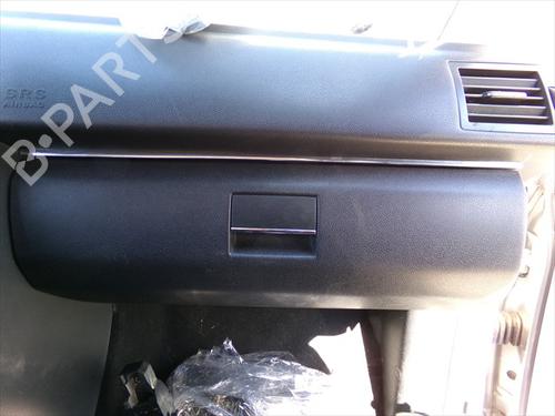 Used Glove box Glove box MERCEDES-BENZ B-CLASS Sports Tourer (W245) B 200 CDI (245.208) (140 hp) 33650946 33650946