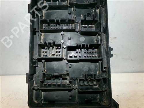 Fuse box KIA CARNIVAL I (UP, FL) 2.9 TDi | BP24569513E1 - Image 4