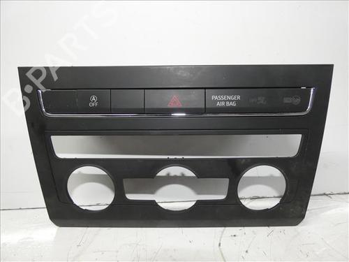 Used Warning switch Warning switch SEAT ATECA (KH7, KHP) 1.0 TSI (116 hp) 24557259 24557259