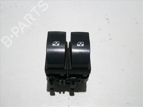 Used Left front window switch Left front window switch RENAULT CLIO II (BB_, CB_) 1.5 dCi (B/CB08) (82 hp) 25897529 25897529