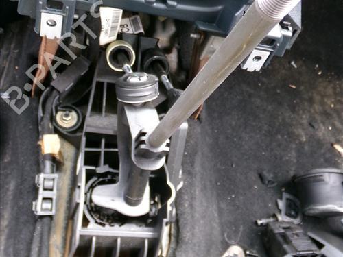 Used Gear lever Gear lever FORD FIESTA VI (CB1, CCN) 1.4 TDCi (70 hp) 24860058 24860058