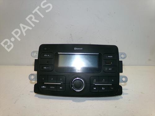 Used Radio Radio DACIA LODGY (JS_) 1.5 Blue dCi 95 (JSJL, JSN7) (95 hp) 34052802 34052802