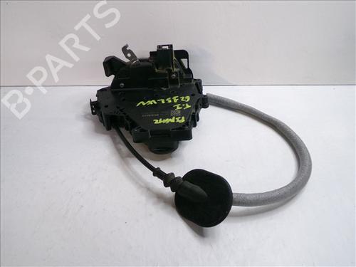 rear-left-lock-renault-captur-ii-hf_-2020-33423802 main image