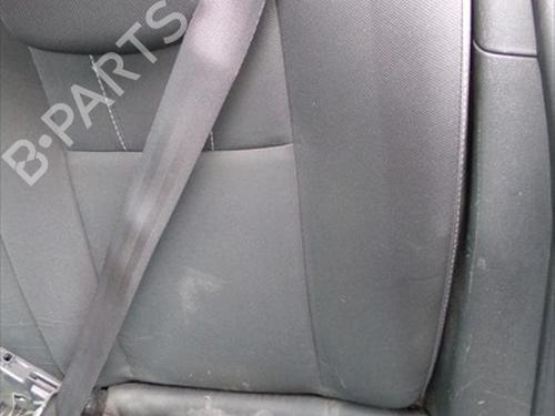 Sikkerhedssele bag venstre Sikkerhedssele bag venstre RENAULT MEGANE III Grandtour (KZ0/1) 1.5 dCi (KZ09, KZ0D, KZ1G, KZ29, KZ14, KZ1W, KZ10, KZ1F,... (110 hp) 33265642 33265642