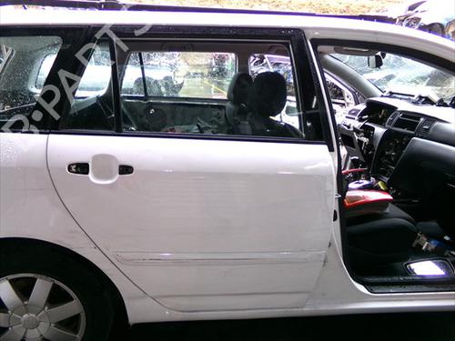 Dør høyre bak TOYOTA COROLLA Estate (_E12_) 2.0 D-4D (CDE120_, CDE120R) (90 hp) 31658741